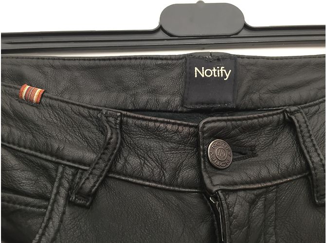 Pantalones rectos de cuero negro Notify - vista 3