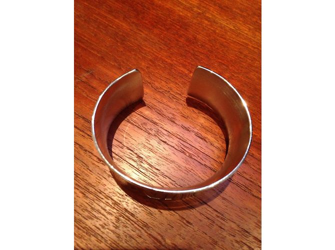 Bracciale manchette in argento Yves Saint Laurent - vista 4