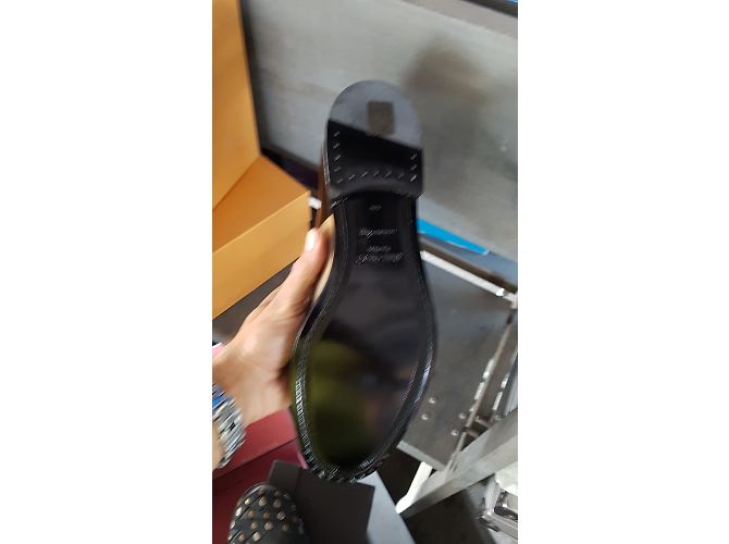 Jimmy Choo Derbies 'Alaric' - vue 3