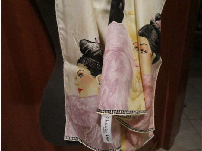 Christian Dior Bufandas - vista 3