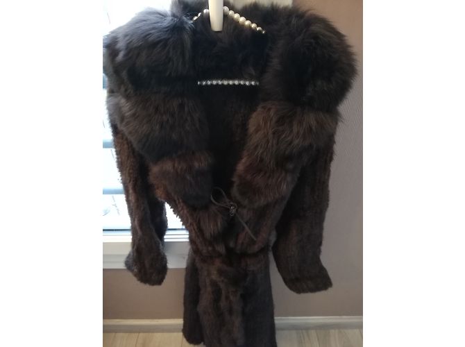 Autre Marque Abrigo largo trenzado con cuello de zorro marrón Castaño - vista 4