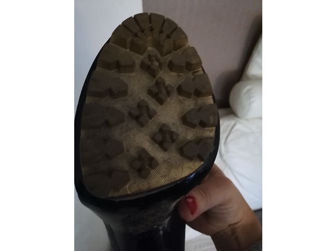Stivaletti Yves Saint Laurent in pelle nera granulata 37 Nero - vista 3