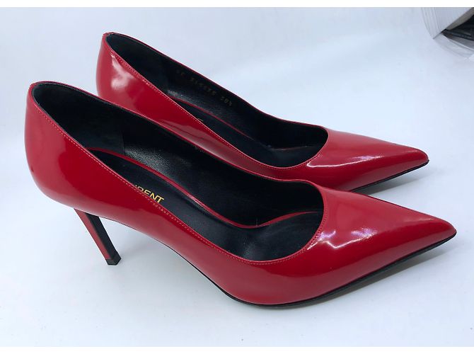 Yves Saint Laurent Tacchi - vista 3