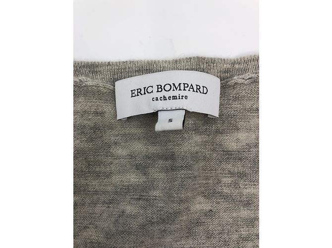 Suéter Eric Bompard de cashmere cuello de pico beige y gris - vista 8