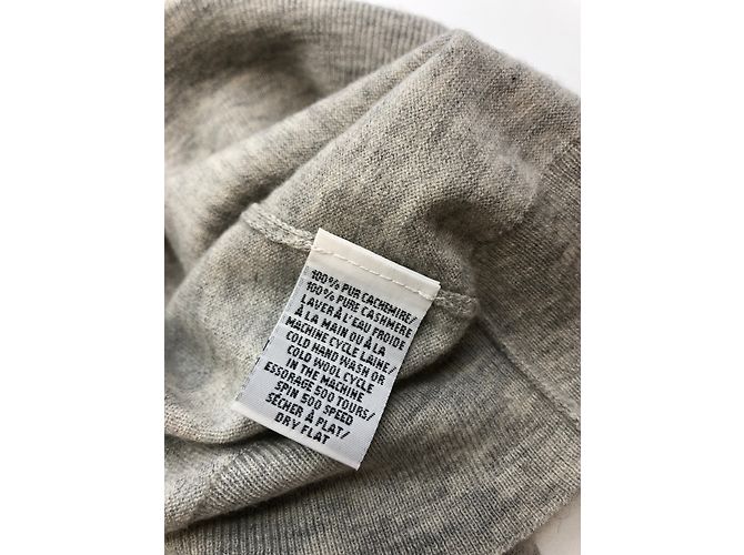 Suéter Eric Bompard de cashmere cuello de pico beige y gris - vista 9