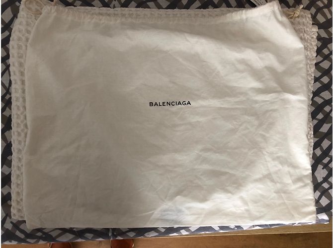 Balenciaga Cidade clássica - vista 5