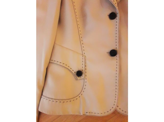 Autre Marque Chaqueta de algodón beige con costuras negras - vista 5