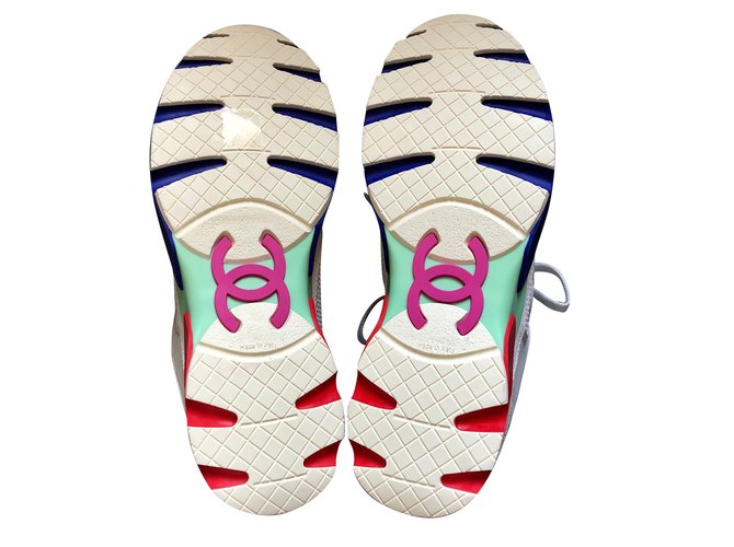 Chanel Scarpe da ginnastica Bianco Multicolore - vista 2