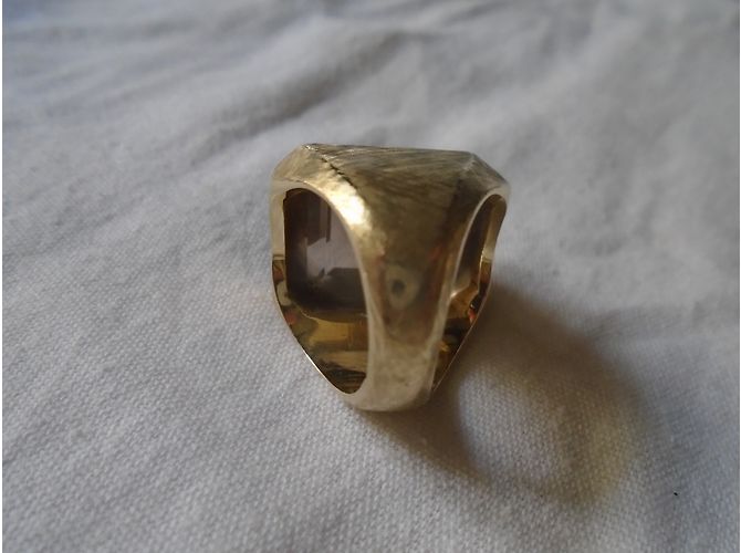 Autre Marque Anello in oro giallo 18k guilloché con quarzo bruciato D'oro - vista 4