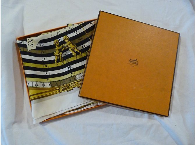 Hermès zodíaco Preto Dourado Amarelo - vista 3