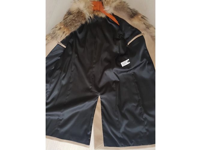 Abrigo Joseph de lana beige con cuello de piel de mapache - vista 3
