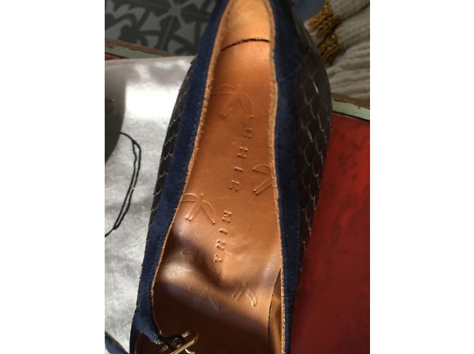 Décolleté Chie Mihara in pelle blu navy Taglia 37 - vista 3