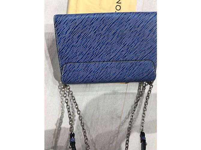 Louis Vuitton Twist GM Denim Light Epi Leder Blau - Ansicht 12
