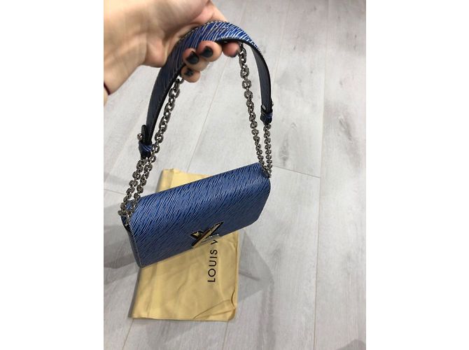 Louis Vuitton Twist GM Denim Light Epi Leder Blau - Ansicht 14
