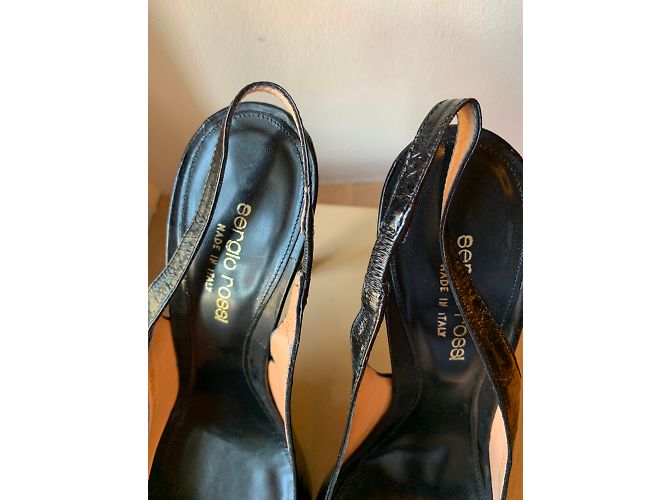 Sandali Sergio Rossi Peep Toe Slingback in Pelle di Anguilla Nera Nero - vista 5