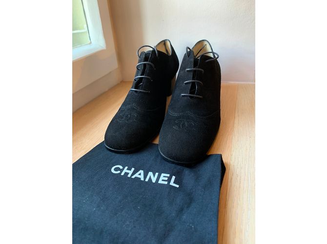Chanel Suède noir, derbies - vue 10