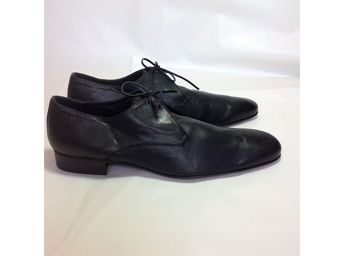 Acne Zapatos de Cordones en Cuero Negro - vista 3