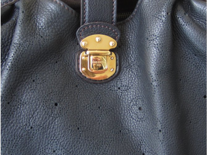 Louis Vuitton Mahina Nero - vista 10
