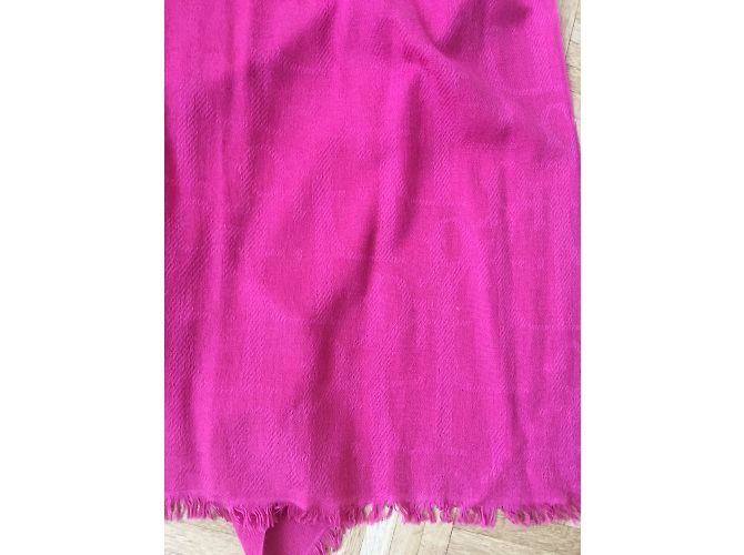 Sciarpa Christian Dior in Cachemire Fucsia Lampone - vista 4