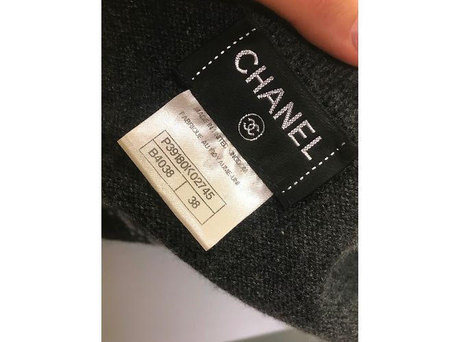Chanel CC-Logo-Verschlüsse aus 100% Kaschmir Grau - Ansicht 4