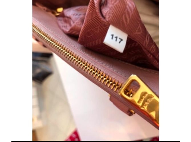 Borsa Prada in pelle Saffiano rosa - vista 4