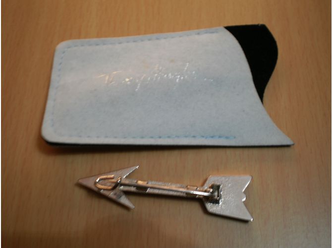 Thierry Mugler Pins & Broschen - Ansicht 2