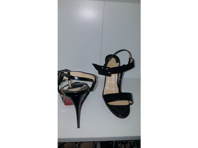 Sandali Christian Louboutin Salome in vernice nera Nero - vista 3