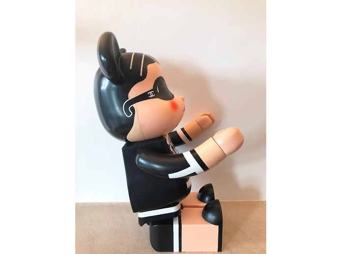 Bearbrick Medicom x Chanel 1000% Nero - vista 10