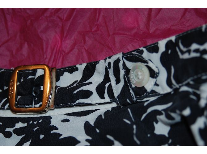 Gucci Seidenbluse Trompe l'oeil Effekt Schwarz Eggshell Aus weiß - Ansicht 4