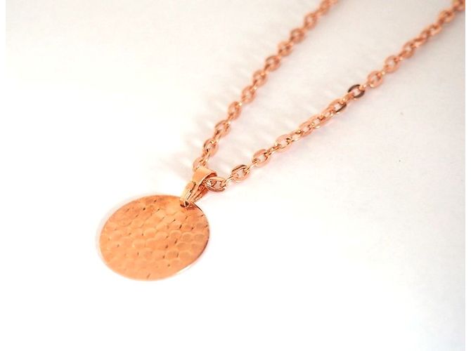 Autre Marque Disco a catena e pendente martellato in oro rosa placcato - vista 3