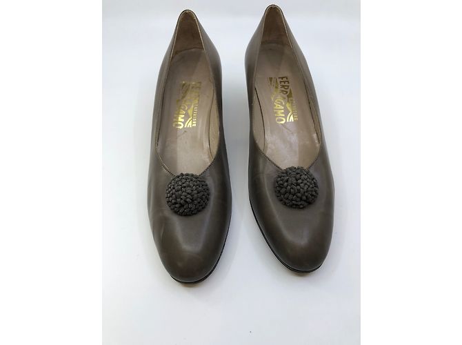 Décolleté in pelle Salvatore Ferragamo - vista 3