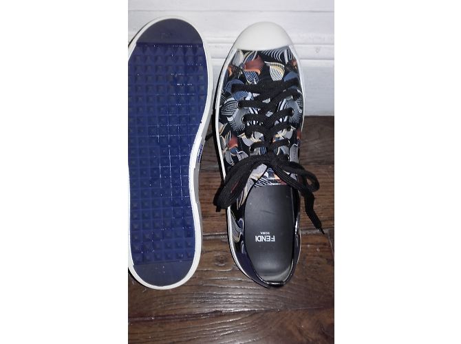 Sneakers Fendi in pelle multicolore 39 - vista 3