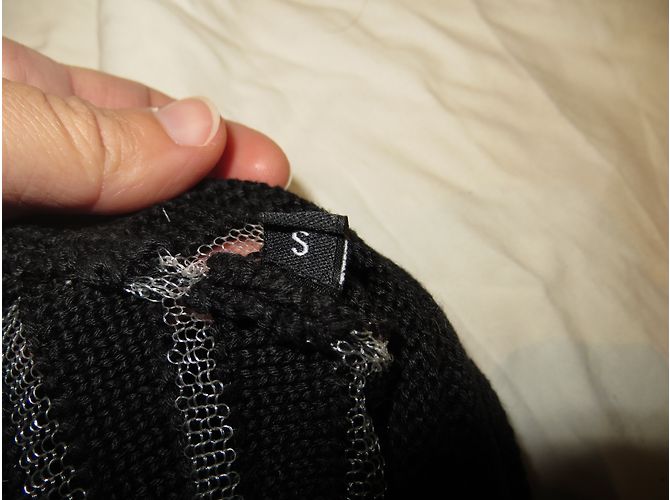 Philipp Plein, pull noir ajouré. - vue 16