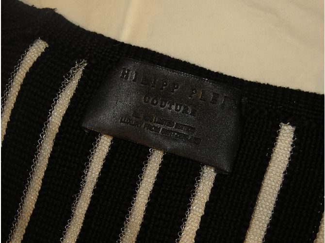 Philipp Plein, pull noir ajouré. - vue 8