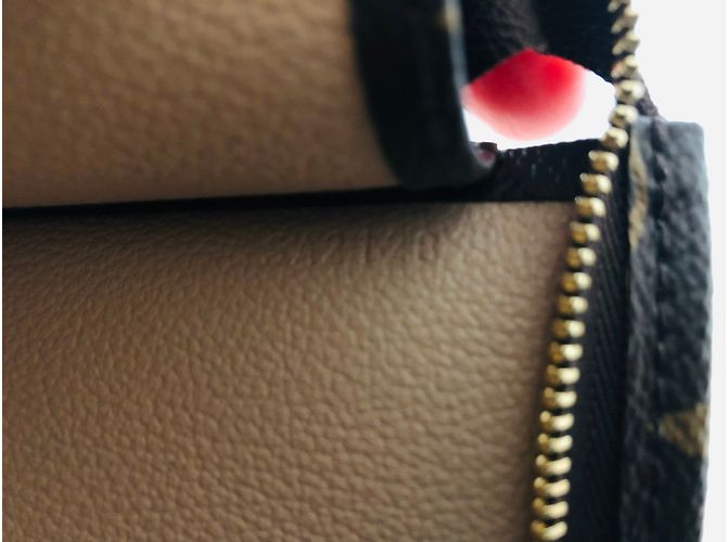 Louis Vuitton Borsa da toilette 26 Marrone - vista 7