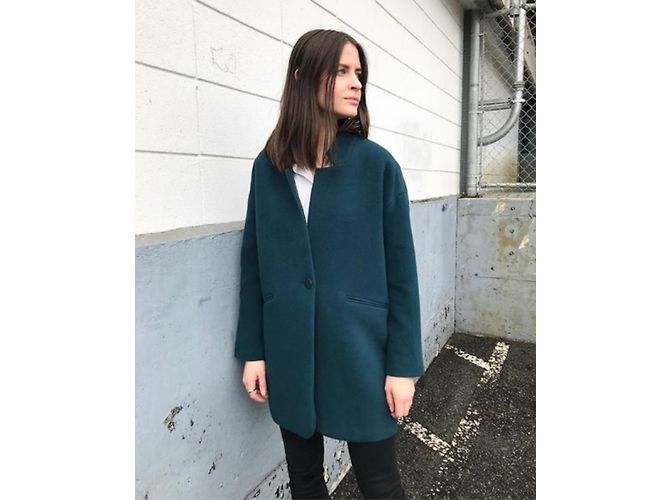 Des Petits Hauts Abrigos, Ropa de calle - vista 6