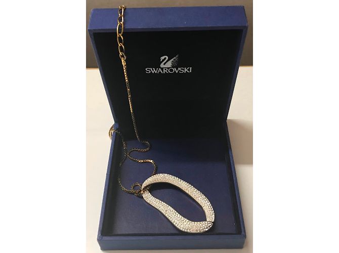 Collana con Pendente Swarovski in Cristalli Pavé Placcata Oro - vista 5