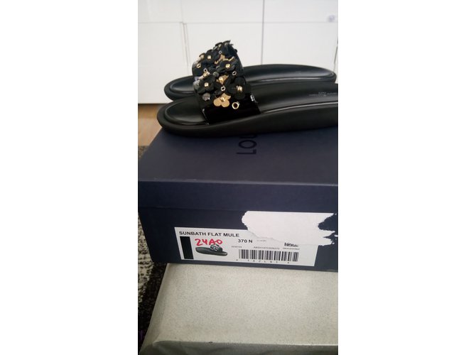 Louis Vuitton SONNENBAD FLAT Schwarz Golden - vista 3