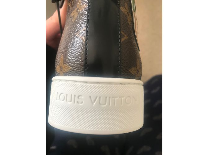 Louis Vuitton sneaker World Tours Boot Vuitton Cioccolato - vista 8