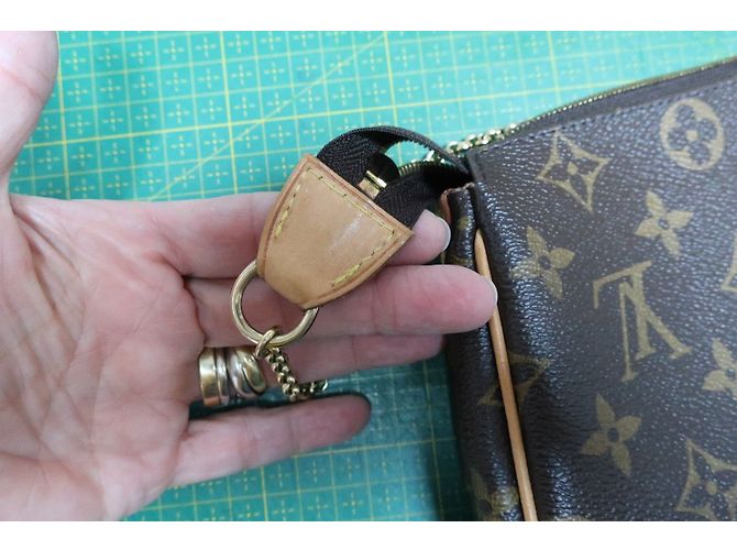 Louis Vuitton VUITTON - Monogram EVA funda Marrón oscuro - vista 10