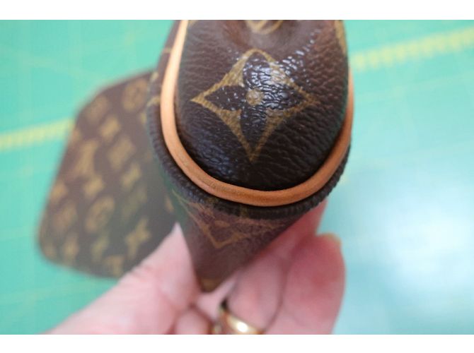 Louis Vuitton VUITTON - Monogram EVA funda Marrón oscuro - vista 8