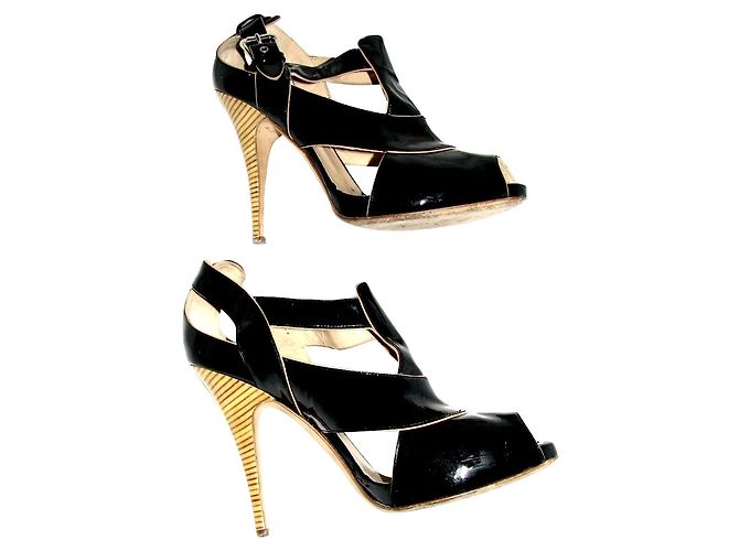 Russell & Bromley Patent Vinci Peeptoes Schwarz - Ansicht 2