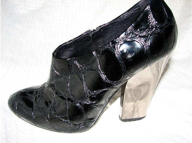 Russell & Bromley Sebastian Milano Pump Nero Argento - vista 9