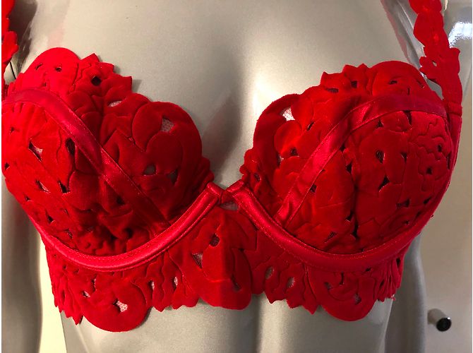 Autre Marque Set Intimo Rosso Ravage Top e Tanga 85B - vista 3