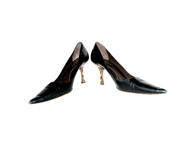 Escada Pumps mit extravaganter Ferse Schwarz - Ansicht 3