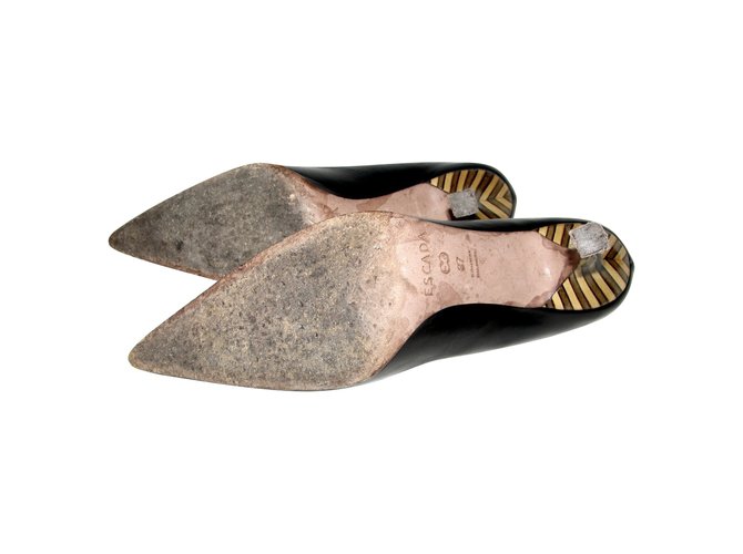 Escada Pumps mit extravaganter Ferse Schwarz - Ansicht 5
