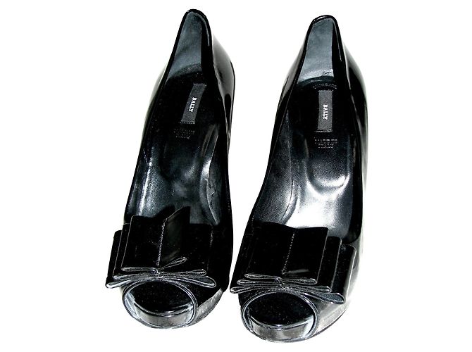 Wilma, pompa peeptoe brevettata da Bally Nero - vista 3