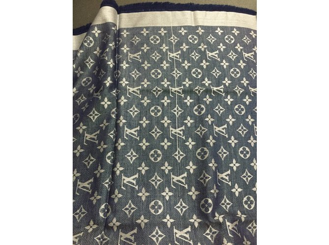 Louis Vuitton chal Azul - vista 6