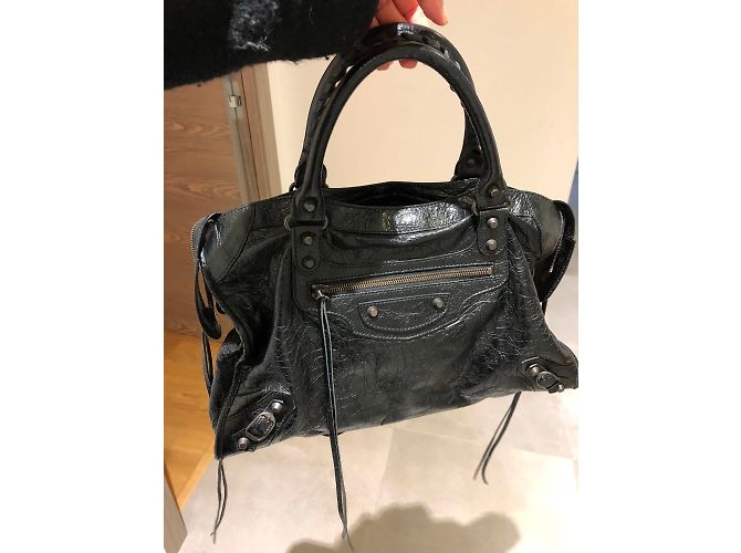 Balenciaga Cidade clássica - vista 2