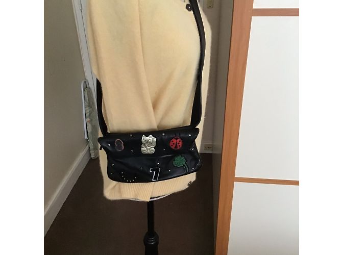 Agnelle Astuccio stupendo e bellissimo di banana e altri... Nero - vista 4